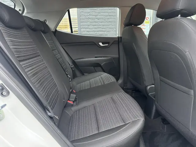 Kia Stonic 1.0 T-GDi MHEV DynamicLine 2023 Benzine 12