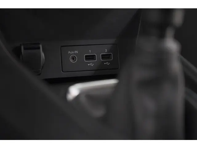 Renault Captur TCe 130 Intens 2020 Benzine 40