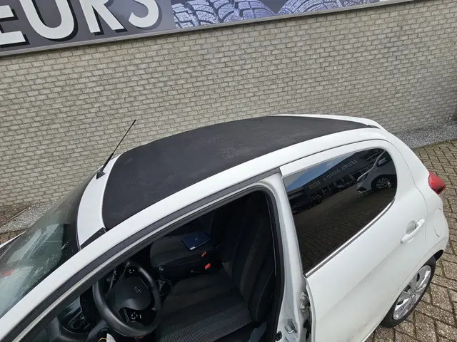 Peugeot 108 1.0 VTi Active Top/Airco 2014 Benzine 8