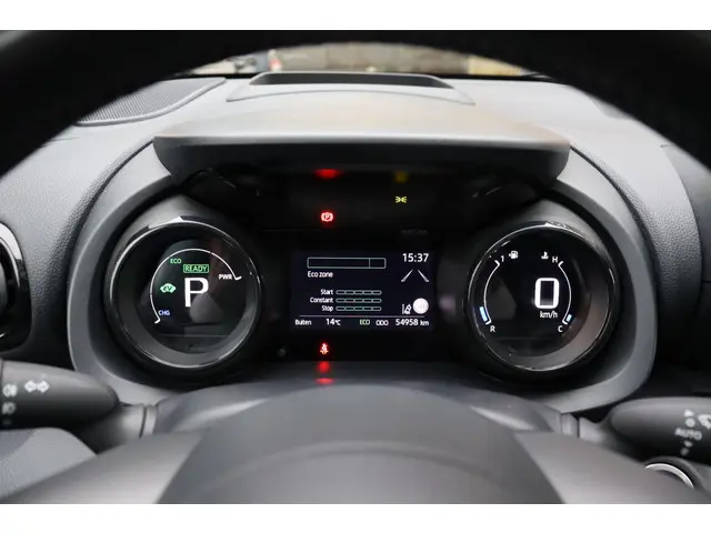 Toyota Yaris 1.5 Hybrid Executive 2021 Hybride Benzine 13