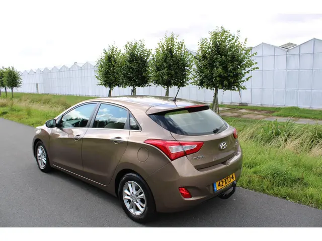 Hyundai i30 1.6 GDI i-Vision Automaat 2012 Benzine 5