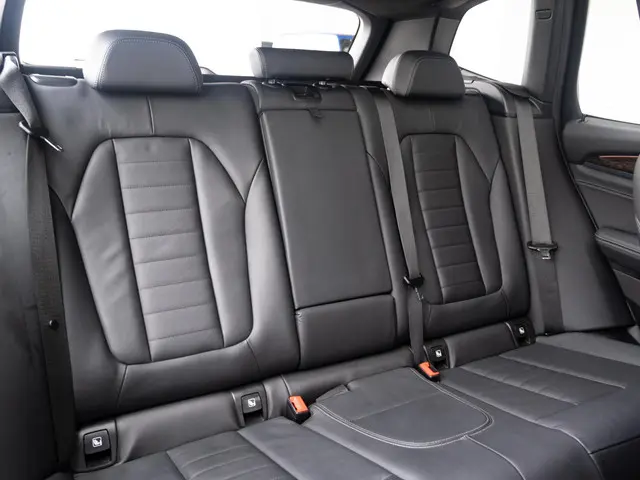 BMW X3 xDrive30e 2022 Hybride Benzine 11