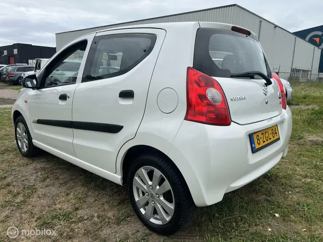 Suzuki Alto 1.0 Celebration EASSS 2015 Benzine 3