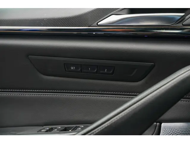 BMW M5 5-serie 2018 Benzine 28