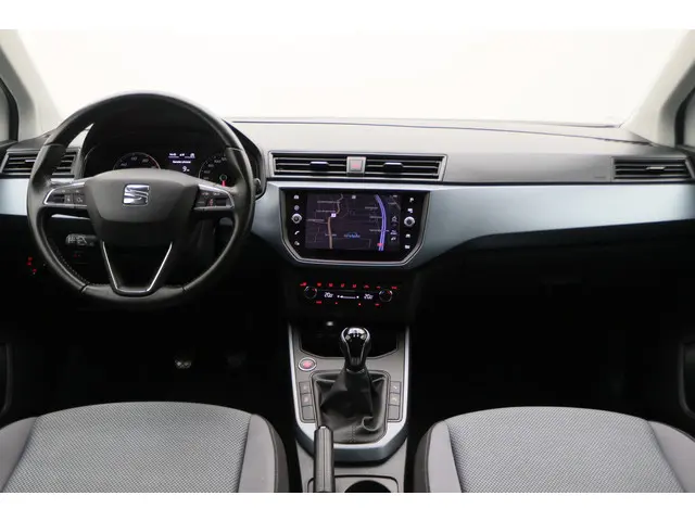 SEAT Arona 1.0 TSI Style Business Intense 2019 Benzine 2