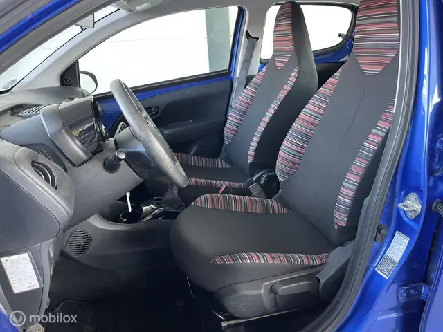 Citroën C1 1.0 VTi Millenium 2022 Benzine 6