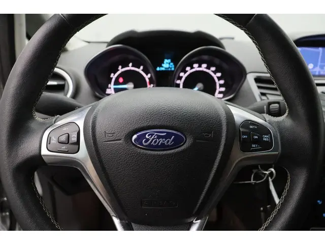 Ford Fiesta 1.0 EcoBoost Titanium 2017 Benzine 26
