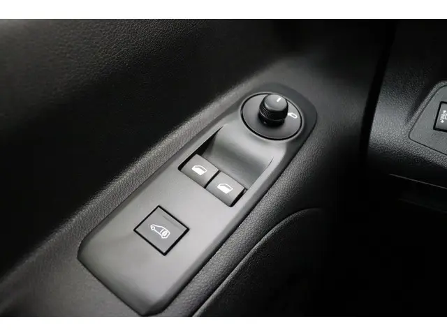 Citroën Berlingo 1.5 BlueHDi 100 S&S L1 2024 Diesel 13