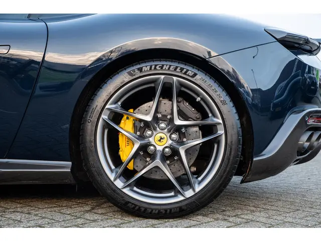 Ferrari Roma 3.9 V8 HELE Novitec 2021 Benzine 27