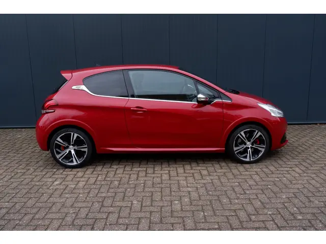 Peugeot 208 1.6 e-THP GTi 2017 Benzine 22