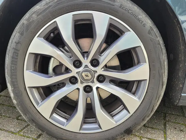 Renault Mégane Estate 1.3 TCe 140 Techno 2024 Benzine 26