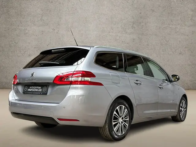 Peugeot 308 SW 1.2 PureTech Allure Sport 2021 Benzine 5