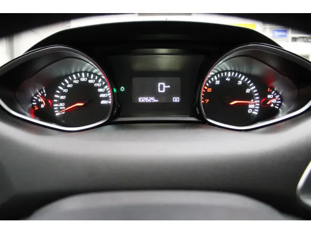 Peugeot 308 1.2 VTi Blue Lease 2013 Benzine 20