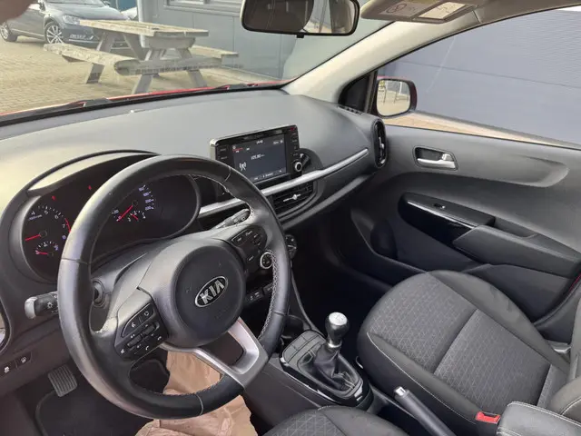 Kia Picanto 1.0 CVVT ComfortLine ar camera 2018 Benzine 15