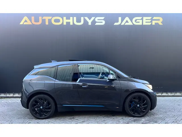 BMW i3 Range Extender 2014 Hybride Benzine 8