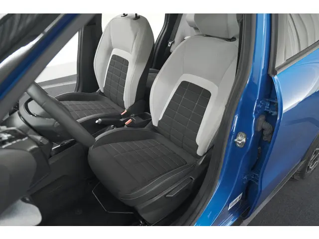 Citroën C3 1.2 Turbo 100pk Plus 2025 Benzine 22