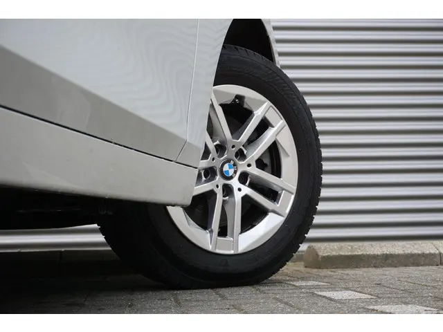 BMW 2 Serie Active Tourer 216i 2024 Benzine 21