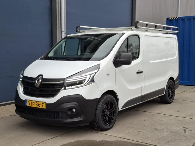 Renault Trafic 2.0 dCi 145 T27 L1H1 Comfort 2021 Diesel 8
