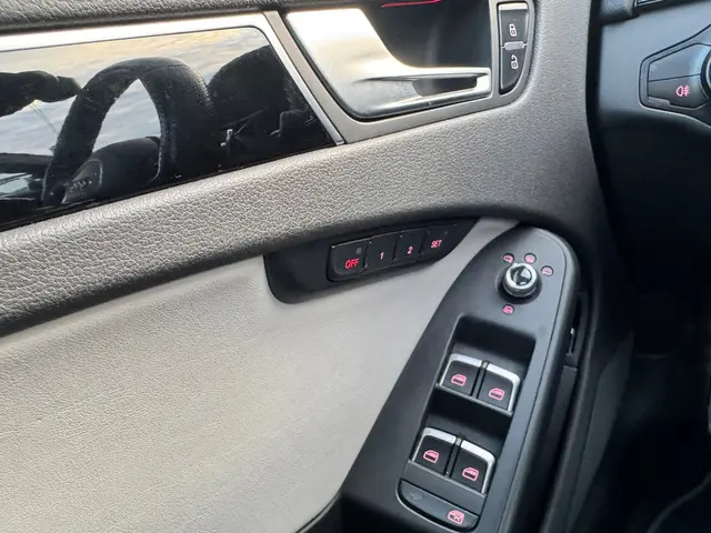 Audi RS4 A4 Avant 4.2 FSI quattro 2013 Benzine 19