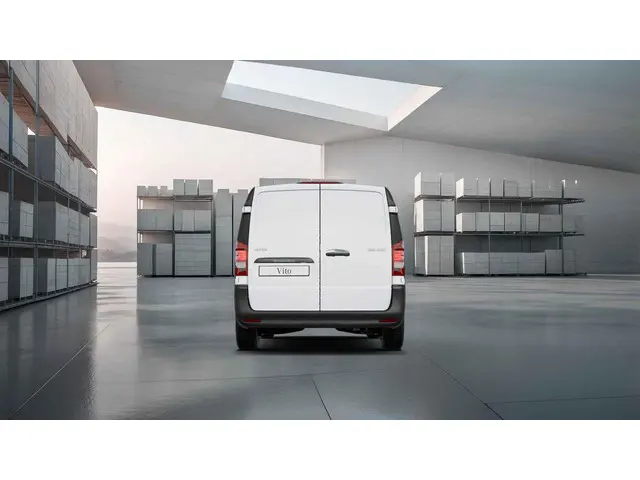 Mercedes-Benz Vito 110 CDI L2 Base 2024 Diesel 8