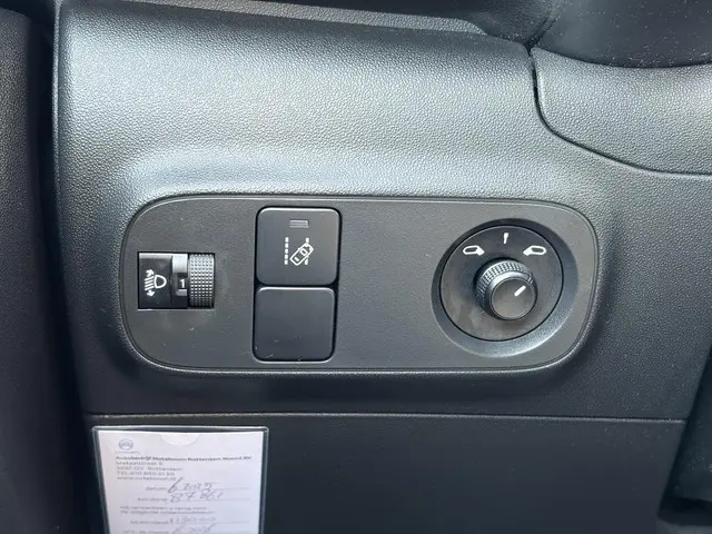 Citroën C3 1.2 PureTech Feel 2017 Benzine 23