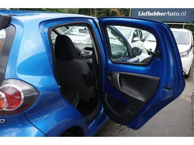 Toyota Aygo 1.0 VVT-i Access 2014 Benzine 27