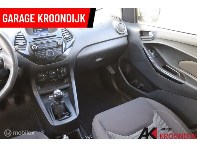 Ford Ka Ka+ 1.2 Trend Ultimate/ 52.000KM / AIRCO / 2016 Benzine 33