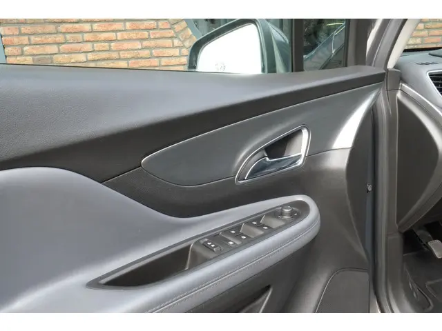 Opel Mokka 1.6 Cosmo 2016 Benzine 15
