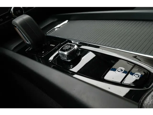 Volvo V60 2.0 B4 Momentum Business 2021 Hybride Benzine 17