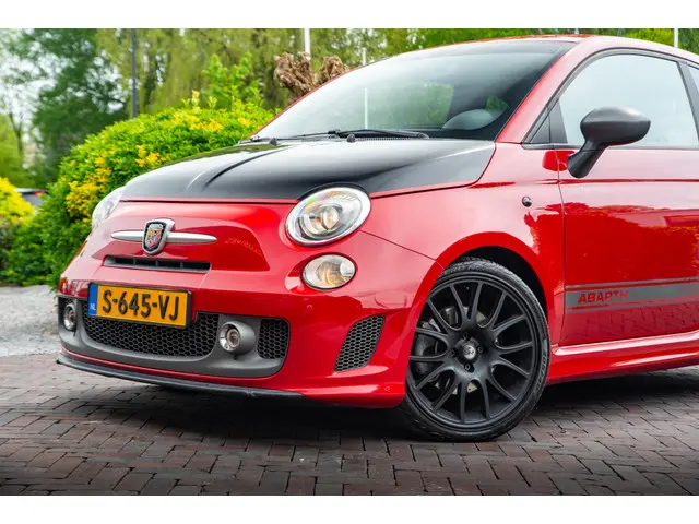 Fiat 500 1.4 T-Jet Abarth Competizione 2015 Benzine 24