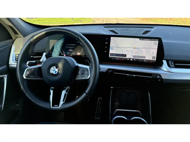 BMW X1 sDrive20i 2024 Benzine 18