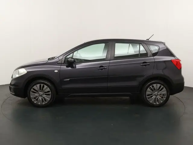 Suzuki S-Cross 1.6 Urban 2014 Benzine 3