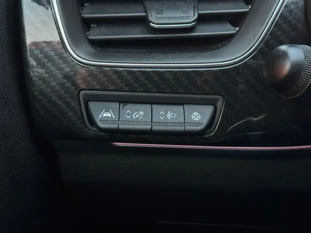 Renault Arkana 1.3 Hybrid 160 R.S. line 2023 Benzine 16