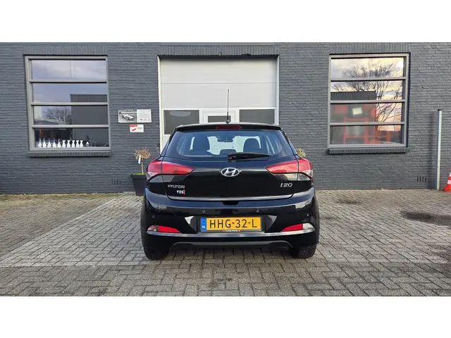 Hyundai i20 1.4i Yes! 2016 Benzine 5