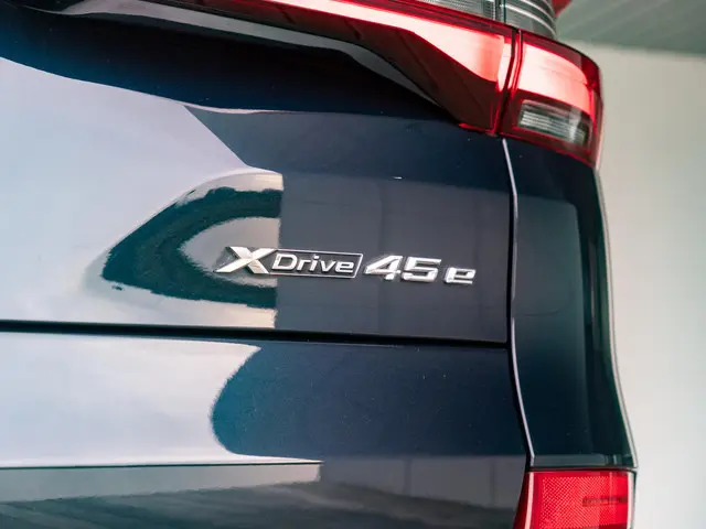 BMW X5 xDrive45e 2021 Hybride Benzine 48