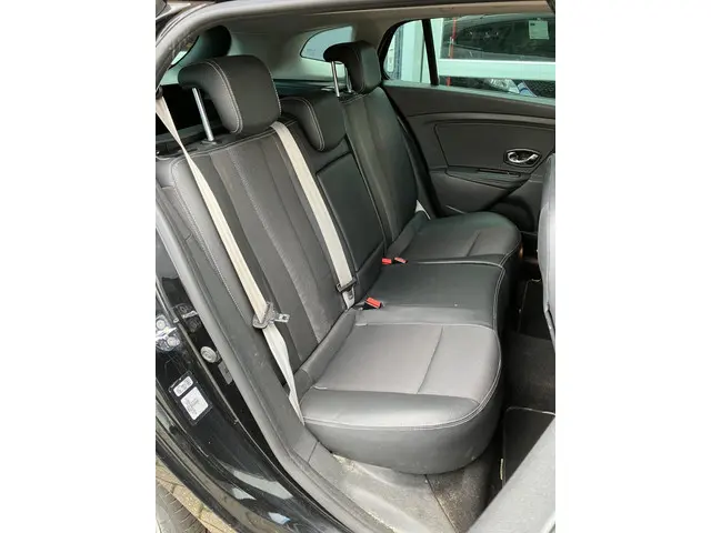 Renault Mégane Estate 1.2 TCe Collection 2013 Benzine 19