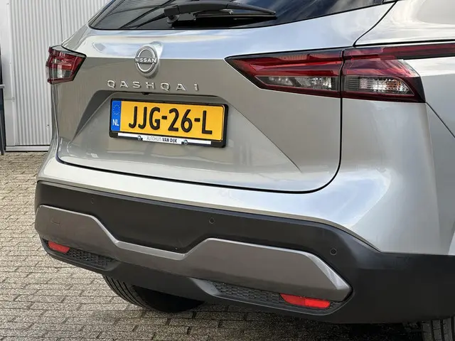 Nissan QASHQAI 1.3 MHEV Xtronic N-Connecta 2024 Benzine 19
