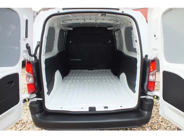 Opel Combo 1.6D L2H1 Edition 2019 Diesel 7