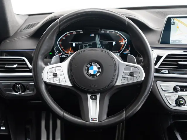 BMW 7 Serie 750Li xDrive 2022 Benzine 8