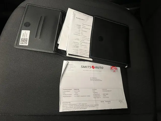 Volkswagen up! 1.0 BMT high up! Semi-Automaat! 2018 Benzine 13
