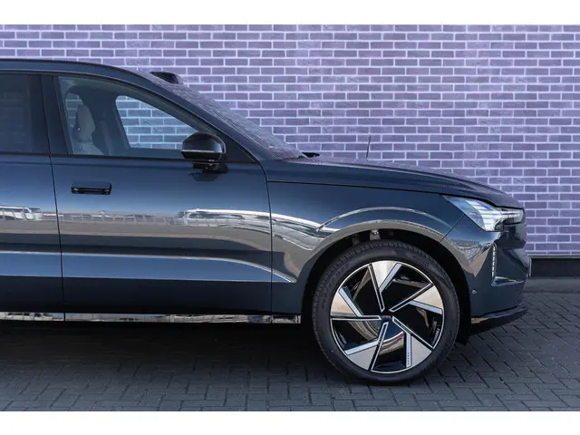 Volvo EX90 Twin Motor Performance Ultra 2025 Elektrisch 15