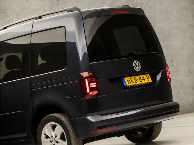 Volkswagen Caddy 1.4 TSI Sportline 2020 Benzine 13