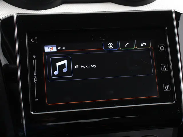 Suzuki Swift 1.2 Select 2019 Benzine 33