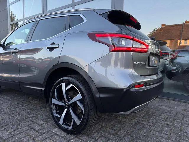 Nissan QASHQAI 1.3 DIG-T Tekna + 2018 Benzine 4