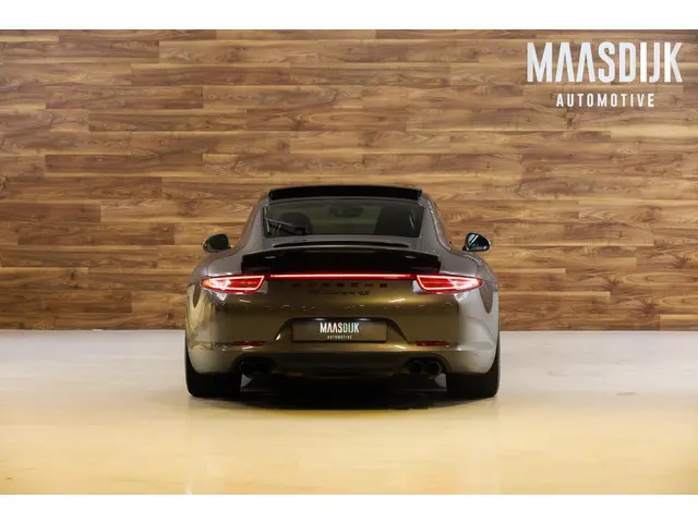 Porsche 911 3.8 Carrera 4S 2013 Benzine 10