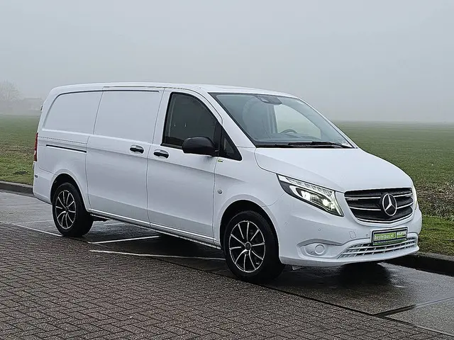Mercedes-Benz Vito 114 2022 Diesel 5