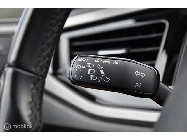 Volkswagen Polo 1.0 TSI Comfortline 2018 Benzine 13