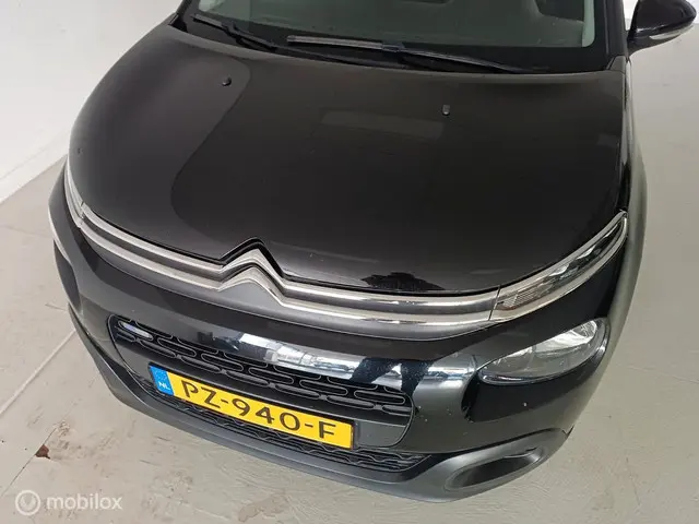 Citroën C3 1.2 S&S Shine 110PK 2017 Benzine 10