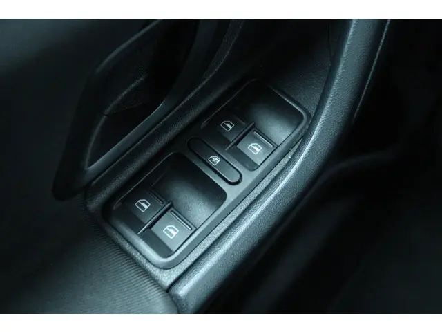 Škoda Roomster 1.2 TSI FRESH 2014 Benzine 18