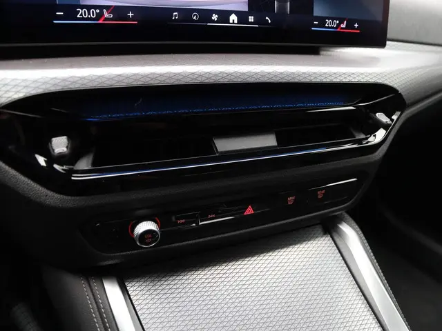 BMW i4 eDrive35 M Sport Edition 70 kWh 2024 Elektrisch 14